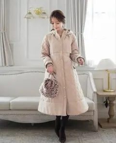 美品　lerevevaniller ヴァニレ キルティングフェイクダウンコート