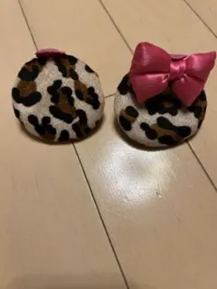 ディズニー　ミニーヒョウ柄ヘアピン