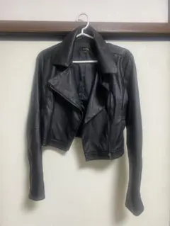 rienda 黒 レザージャケット M 背中に痛みあり