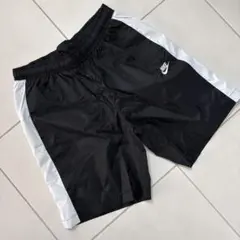 《未使用》Nike バスケットボールパンツ 黒/白 175/80A