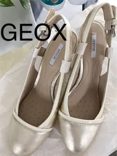 未使用 GEOX 日本サイズ 23㎝・シャンパンゴールド