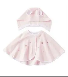 エ*ー様 familiar ピンク ベビーポンチョ・マント