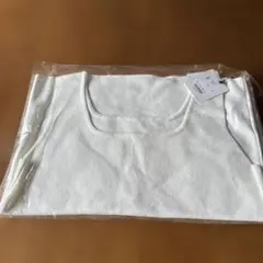 新品未使用CLOCHE スクウェアタンクトップ ホワイトのサムネイル