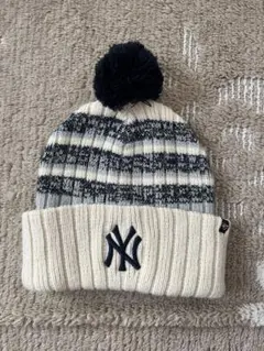 new era ボンボン付きニット帽