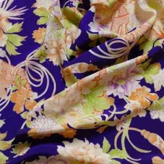 №288　古布　ハギレ　*正絹　錦紗縮緬　はぎれ*　34×123cm