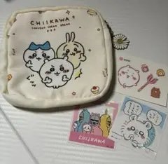 ちいかわ ポーチ 小物入れ フラワーチャーム付き　お出掛け　シールつき