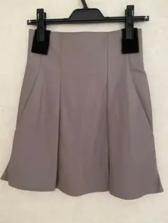 スナイデル SNIDEL ハイウエストスカショートパンツ/フェイクレザー