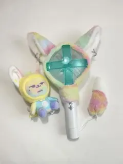 TXTペンラカバー　MOA棒カバー　ヨンジュン　ファンチュン　キツネ　虹色