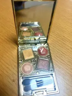 Elegance エレガンス ヌーヴェルアイズ 112 クリスマスコフレ