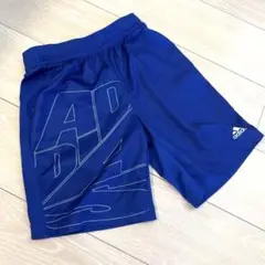 美品　アディダス　短パン140
