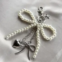 パール　リボン　ハート　チャーム　ストラップ　キーホルダー