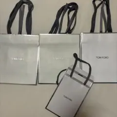 TOM FORD ショップ袋 4枚セットのサムネイル