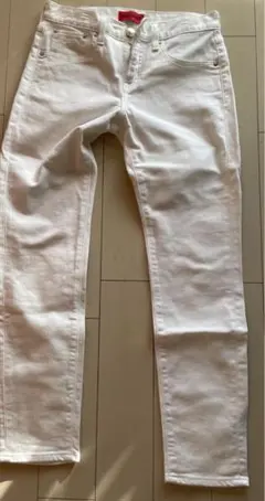 REDCARD ホワイトデニム