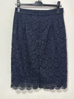 美品　ユニクロ　タイトスカート　花柄　総レース