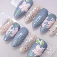 100 ネイルチップSサイズ 韓国 ガーリー フラワー ラメ マグネット　青