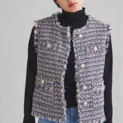 美品】グレースコンチネンタル モール刺繍ベスト - メルカリ