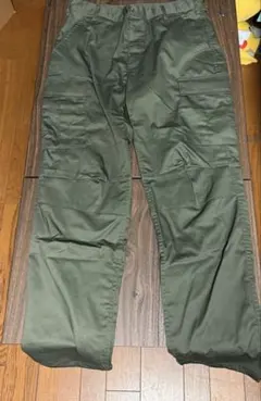 オリーブ U.S.army系カーゴ軍パン 現行品
