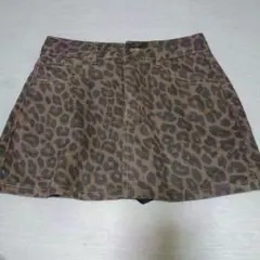 SHEIN　レディース　ヒョウ柄　ミニスカート　サイズM