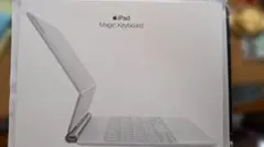 【新品未開封】iPad Magic Keyboard 白_11インチ_A2261のサムネイル