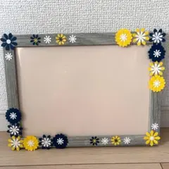 【送料無料】お花のフォトフレーム　ハンドメイド　画用紙　A5　グレー　木製