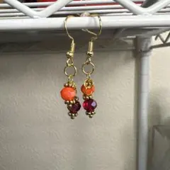 ビーズ装飾フック式ピアス