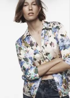 ZARA フラワー柄サテンシャツ 未使用品