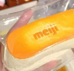 Meiji 明治 水感 氷バター スクイーズ スイーツ ケーキ パン