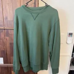ダークグリーン クルーネック トレーナー　UNIQLO ユニクロ　Mサイズ