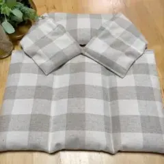 Item thumbnail for item 77f45428-62f7-4f55-bcc2-e8cfc4fe0ca1