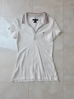 Tommy Hilfiger ホワイトポロシャツ XSサイズ。