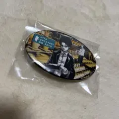 進撃の巨人　日田　缶バッジ　エルヴィン　リヴァイ　小鹿田焼の里