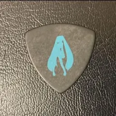 初音ミク ピック 水色 トライアングル ギター ベース プロセカ キーホルダー