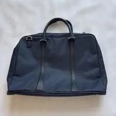 Item thumbnail for item ca1dbb87-a2f4-4e06-aeef-6b66f3d190c9