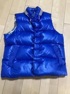 中綿入り　ダウンベスト