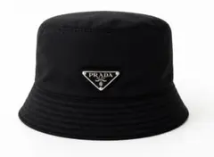 極美品✨PRADA Re-Nylon バケットハット M ブラック 三角ロゴ - メルカリ