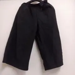 GU ジーユー　140 ブラック　ガウチョパンツ　ワイドパンツ　黒　パンツ