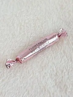 Viktor & Rolf Flowerbombヴィクター＆ロルフ フラワーボムのサムネイル