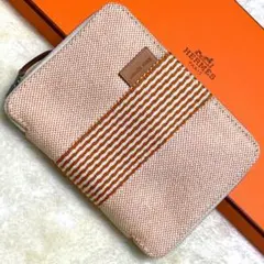 未使用保管品✨エルメス折り財布　ニューフールトゥパース　セリエボタン　オレンジ系のサムネイル