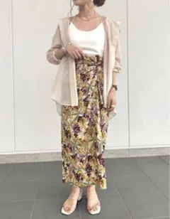 【美品】VIS♡アンティークフラワーツイストスカート　M ロングスカートのサムネイル