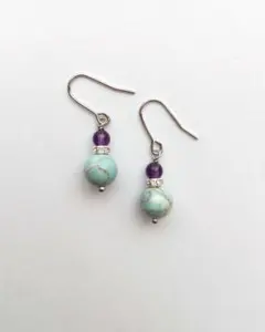 アメジストと空色ターコイズ/ロンデルのピアス/樹脂フック/サージカルステンレス