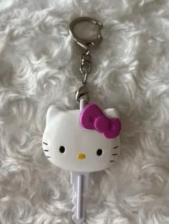 【レア】ハローキティ　キーカバー　鍵キーホルダー　ユニバーサルスタジオ　2005