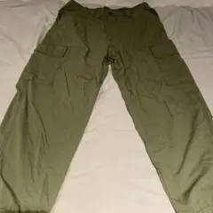 ユニクロ　カーゴパンツ　Mサイズ