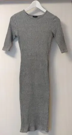 River Island 五分袖膝丈リブワンピのサムネイル