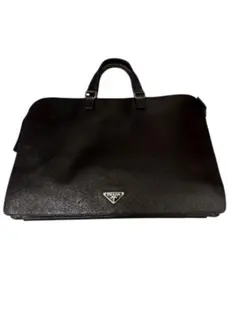 9*︎様 メルカリ市期間限定　美品✨プラダ　レザー ビジネスバッグ 黒