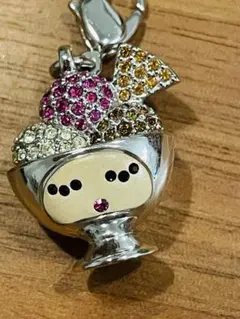 スワロフスキー　チャーム