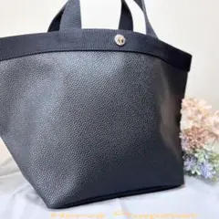 Item thumbnail for item b38220a9-7b40-4ab3-80f4-8d098a12c940