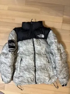 2026年最新】supreme ダウンジャケットの人気アイテム - メルカリ
