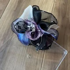 SOIR 花モチーフ ブローチ ケース付き