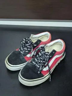 Item thumbnail for item 2bd9fb06-15ed-4eea-b780-ab59685f5494