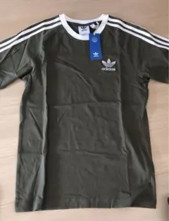 NEW adidas Originals Tシャツ IA4843 S